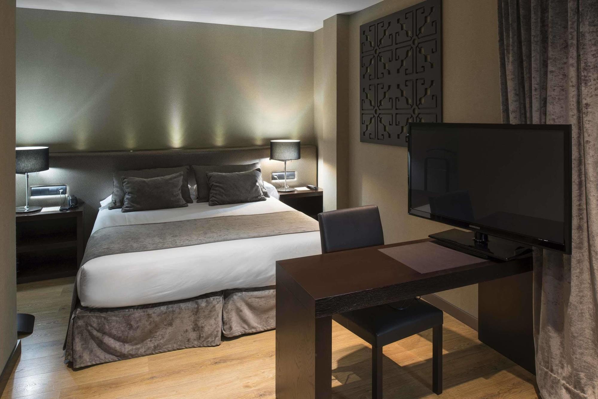 Catalonia Avinyo 3* Barcelona